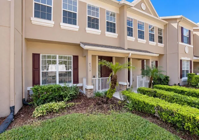 Photo 1 of Townhouse for sale at 4519 Sunset Ln, Oviedo, FL 32765 | MLS# O6449528 | Listing updated on 2026-10-28