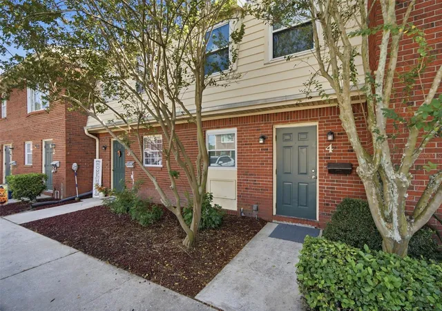 Condo for sale at 1920 E Edgewood Dr #E4, LAKELAND, FL 33803 | MLS# L4965749