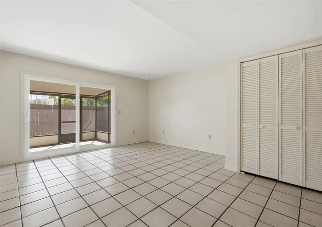 Photo 2 of Condo for sale at 1920 E Edgewood Dr #E4, Lakeland, FL 33803 | MLS# L4965749 | Listing updated on 2026-10-22