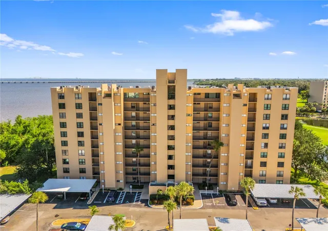 Condo for sale at 2616 Cvs Cay Dr #105, CLEARWATER, FL 33760 | MLS# TB8557624
