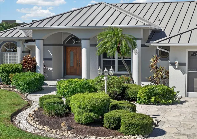 Photo 3 of Single family home for sale at 112 Great Isaac Ct, Punta Gorda, FL 33950 | MLS# C7531973 | Listing updated on 2026-10-23
