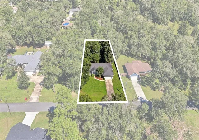 Photo 2 of Single family home for sale at 3075 E Crown Dr, Inverness, FL 34453 | MLS# TB8557627 | Listing updated on 2026-10-14