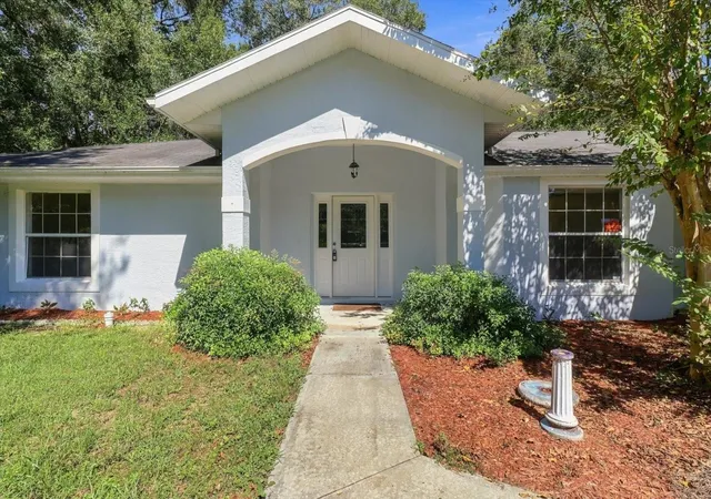 Photo 4 of Single family home for sale at 3075 E Crown Dr, Inverness, FL 34453 | MLS# TB8557627 | Listing updated on 2026-10-14