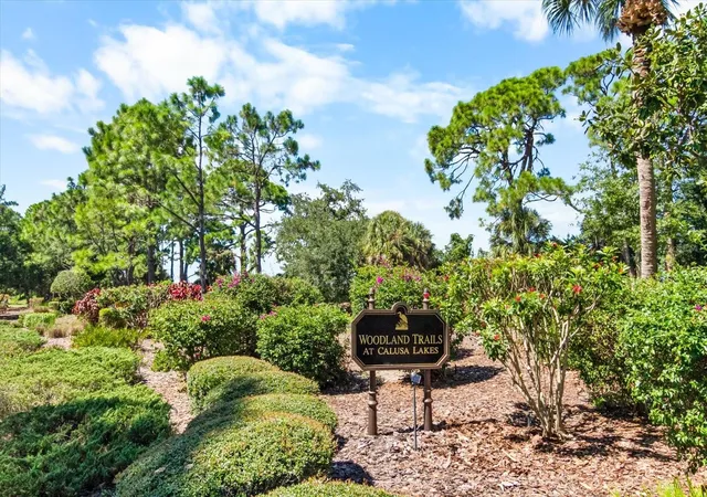 Photo 4 of Single family home for sale at 2110 Tocobaga Ln, Nokomis, FL 34275 | MLS# A4709425 | Listing updated on 2026-10-31