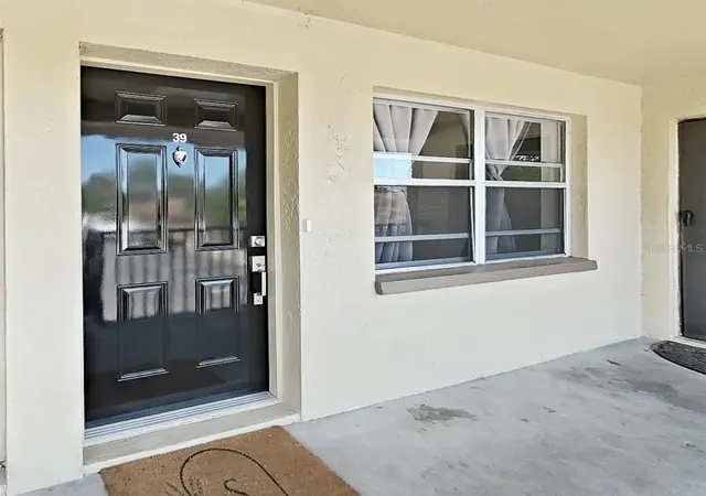 Photo 3 of Condo for sale at 2501 Harn Blvd #H39, Clearwater, FL 33764 | MLS# TB8557638 | Listing updated on 2026-10-14