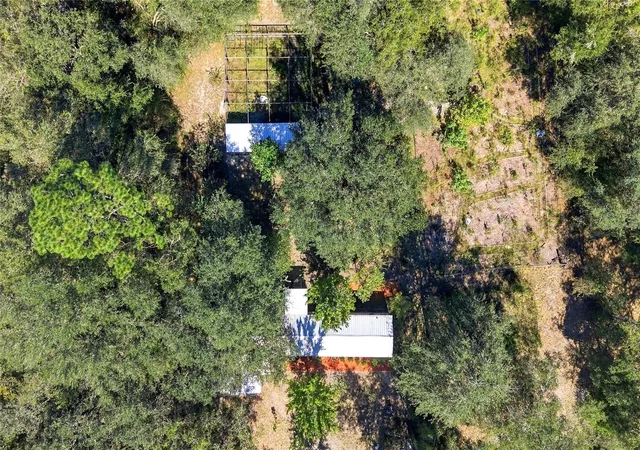 Photo 4 of Manufactured home for sale at 3877 SW Herlong St, Fort White, FL 32038 | MLS# GC544152 | Listing updated on 2026-10-26