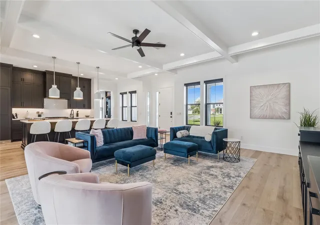 Photo 3 of Single family home for sale at 900 Allendale Ln, Winter Garden, FL 34787 | MLS# O6449561 | Listing updated on 2026-10-20