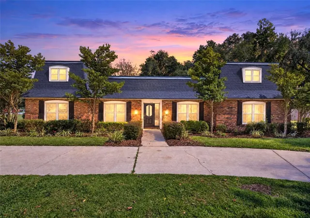 Photo 2 of Single family home for sale at 1111 SE 22nd Avenue, Ocala, FL 34471 | MLS# OM733967 | Listing updated on 2026-10-14