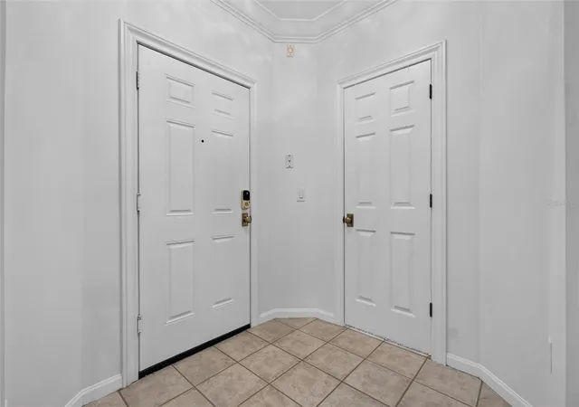 Photo 4 of Condo for sale at 460 Water St #460, Kissimmee, FL 34747 | MLS# S5159449 | Listing updated on 2026-10-23