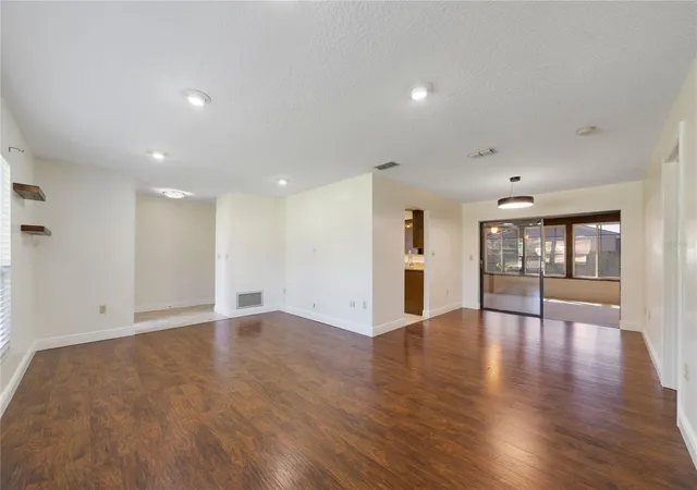 Photo 4 of Single family home for sale at 4520 Ironstone Cir, Orlando, FL 32812 | MLS# O6449579 | Listing updated on 2026-10-14