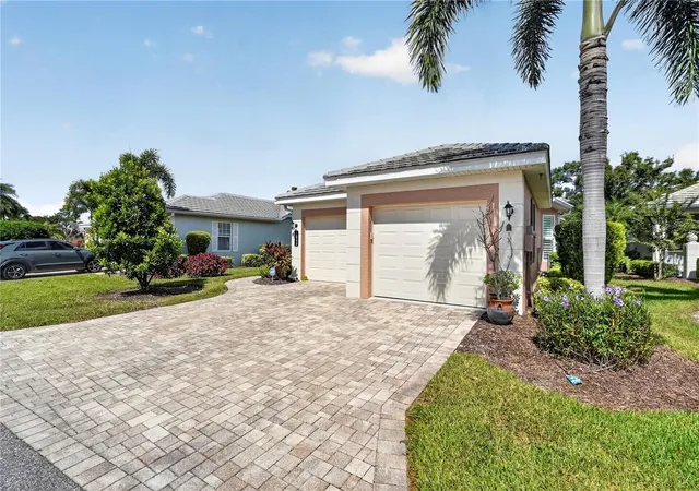Photo 3 of Condo for sale at 1848 Lancashire Drive #1848, Venice, FL 34293 | MLS# N6146178 | Listing updated on 2026-10-19