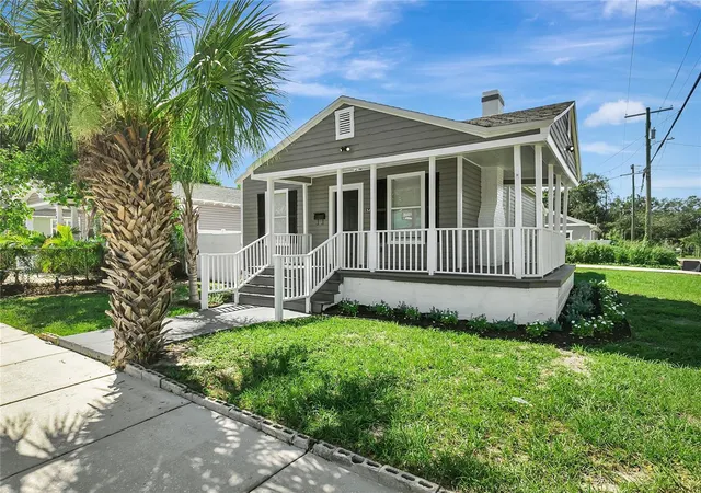 Photo 1 of Single family home for sale at 3812 N Tampa St, Tampa, FL 33603 | MLS# TB8557681 | Listing updated on 2026-10-14