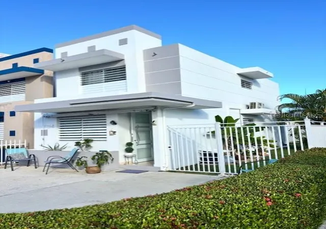 Photo 4 of Townhouse for sale at Ramal Carlos Figueroa Condo Portal De Cieba #26, Ceiba, PR 00735 | MLS# PR9124947 | Listing updated on 2026-10-14