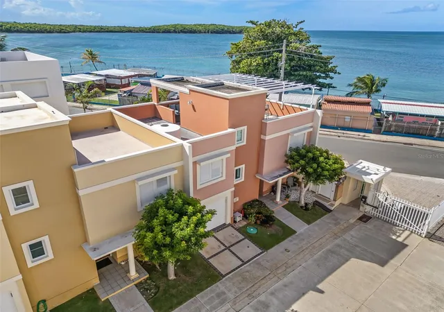 Photo 3 of Sale Pending at 987 Cabezas De San Juan #A1, Fajardo, PR 00738 | MLS# PR9124948 | Listing updated on 2026-10-29