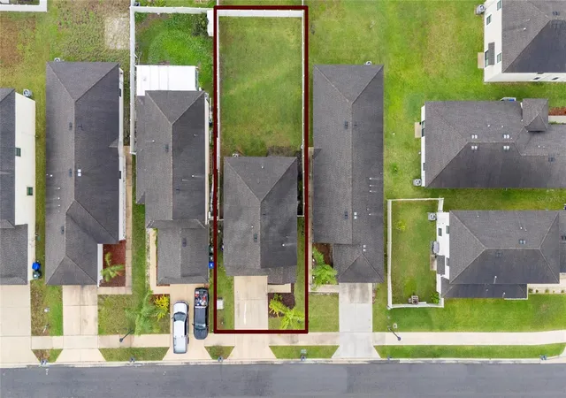Photo 2 of Single family home for sale at 2227 Caspian Dr, Lakeland, FL 33805 | MLS# S5159450 | Listing updated on 2026-10-24