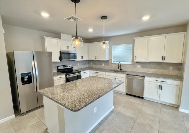 Photo 2 of Single family home for sale at 8308 Reefbay Cvs, Parrish, FL 34219 | MLS# C7531982 | Listing updated on 2026-10-14