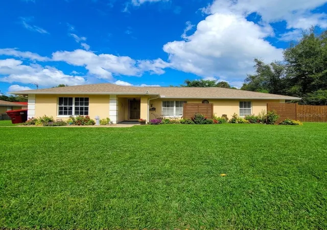 Single family home for sale at 965 NW 66th Street, OCALA, FL 34475 | MLS# S5159455