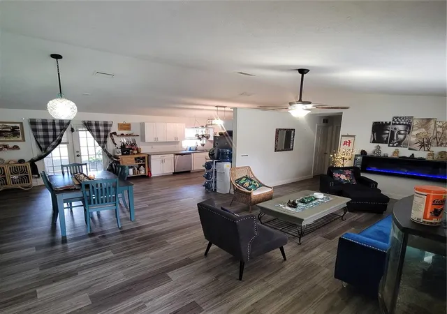 Photo 3 of Single family home for sale at 965 NW 66th Street, Ocala, FL 34475 | MLS# S5159455 | Listing updated on 2026-10-30