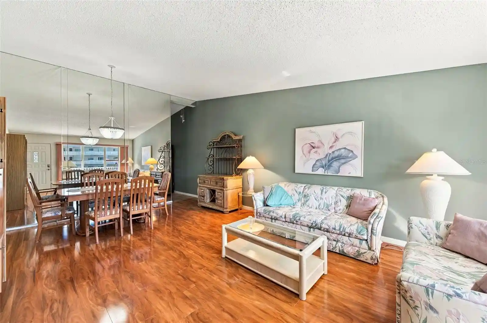 Listing Photo 2 - Condo for sale in 2220 Swedish Dr located at 2220 Swedish Dr, Clearwater, FL 33763 - Unit #42