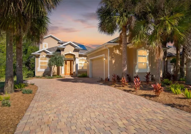 Photo 1 of Single family home for sale at 25 Emerald Lake Ct, Palm Coast, FL 32137 | MLS# FC322098 | Listing updated on 2026-10-26