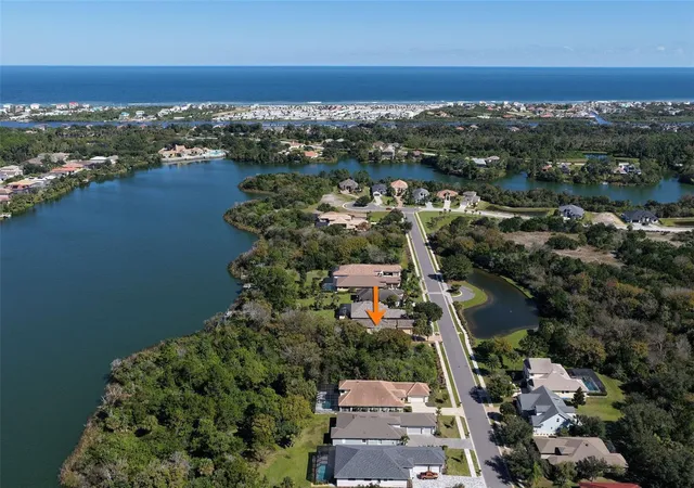 Photo 2 of Single family home for sale at 25 Emerald Lake Ct, Palm Coast, FL 32137 | MLS# FC322098 | Listing updated on 2026-10-26