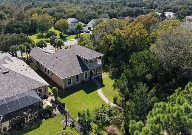 Photo 4 of Single family home for sale at 25 Emerald Lake Ct, Palm Coast, FL 32137 | MLS# FC322098 | Listing updated on 2026-10-26