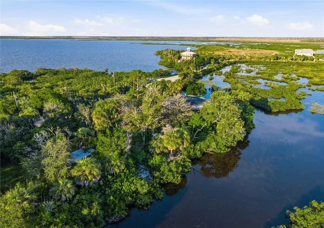 Photo 3 of Land for sale at 10501 Pine Is Dr, Weeki Wachee, FL 34607 | MLS# W7890291 | Listing updated on 2026-10-19