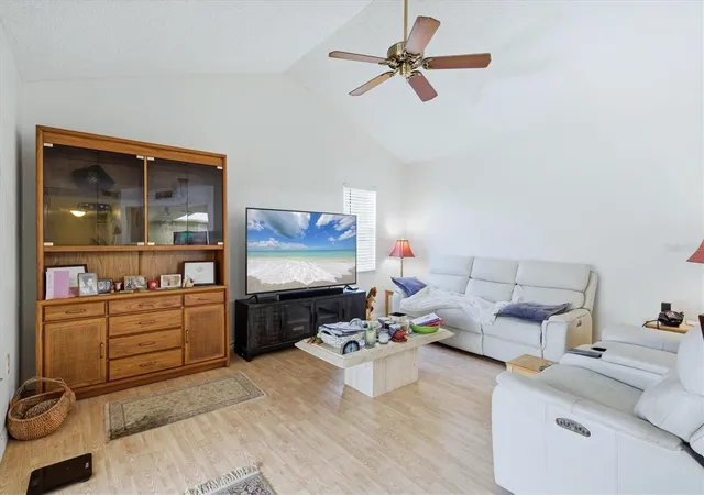 Photo 4 of Townhouse for sale at 4173 Ctr Pointe Cir #87B, Sarasota, FL 34233 | MLS# A4709456 | Listing updated on 2026-10-14