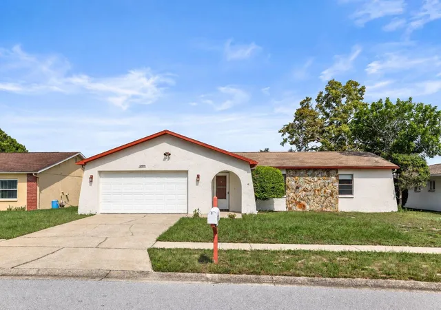 Photo 1 of Single family home for sale at 10970 Peppertree Ln, Port Richey, FL 34668 | MLS# TB8557737 | Listing updated on 2026-10-14