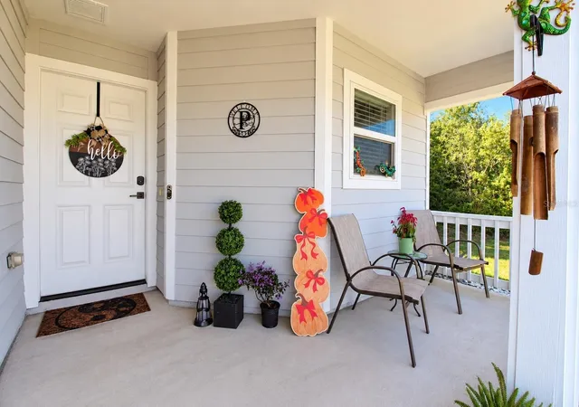 Photo 3 of Single family home for sale at 708 SW 251st Way, Newberry, FL 32669 | MLS# GC544162 | Listing updated on 2026-10-15