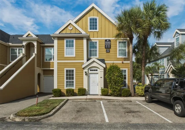 Condo for sale at 5550 Rosehill Rd #102, SARASOTA, FL 34233 | MLS# A4709459