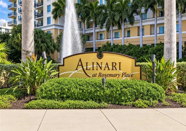 Photo 4 of Condo for sale at 800 N Tamiami Trl #608, Sarasota, FL 34236 | MLS# C7531988 | Listing updated on 2026-10-21