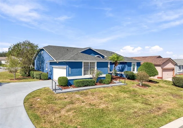 Photo 3 of Single family home for sale at 5946 Chickadee Dr, Lakeland, FL 33809 | MLS# TB8557751 | Listing updated on 2026-10-29