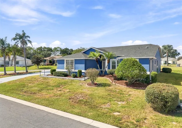 Photo 4 of Single family home for sale at 5946 Chickadee Dr, Lakeland, FL 33809 | MLS# TB8557751 | Listing updated on 2026-10-29