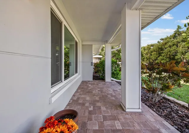 Photo 4 of Single family home for sale at 1610 Evergreen Ave S, Clearwater, FL 33756 | MLS# TB8557755 | Listing updated on 2026-10-22