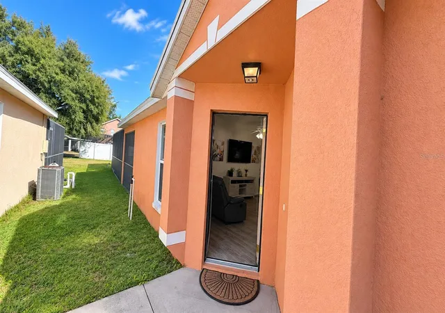 Photo 4 of Single family home for sale at 314 Scrub Jay Way, Davenport, FL 33896 | MLS# S5159465 | Listing updated on 2026-10-18
