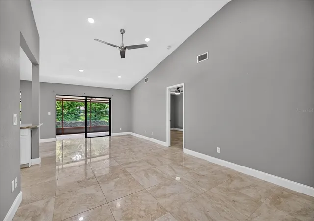 Photo 1 of Townhouse for sale at 4004 Shoreside Cir, Tampa, FL 33624 | MLS# TB8557762 | Listing updated on 2026-10-25