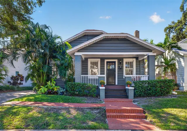 Photo 1 of Single family home for sale at 2804 W Angeles St, Tampa, FL 33629 | MLS# TB8557768 | Listing updated on 2026-10-19