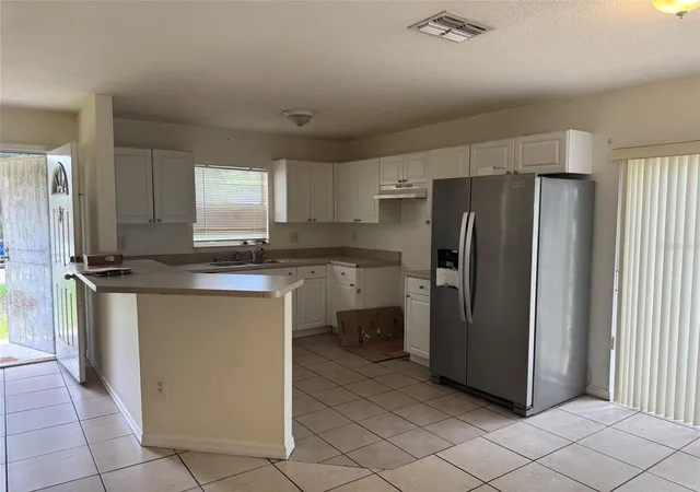 Photo 3 of Single family home for sale at 2609 E Emma St, Tampa, FL 33610 | MLS# TB8557769 | Listing updated on 2026-10-14