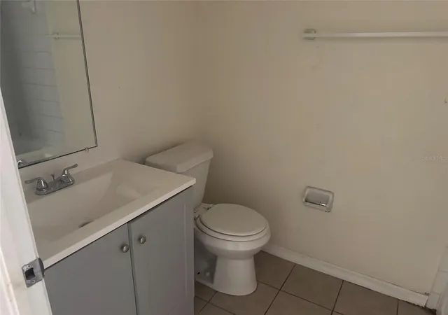 Photo 4 of Single family home for sale at 2609 E Emma St, Tampa, FL 33610 | MLS# TB8557769 | Listing updated on 2026-10-14