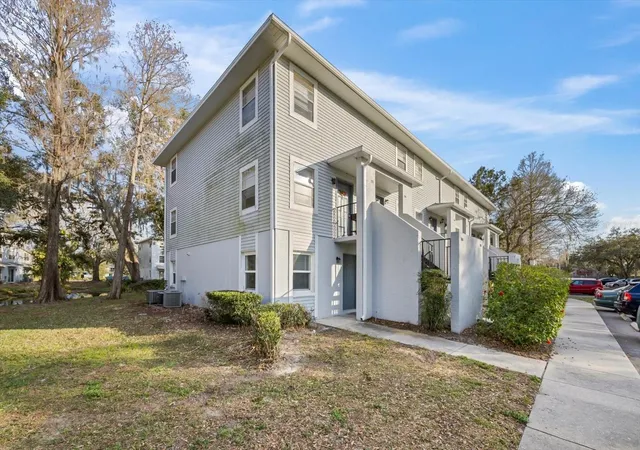 Condo for sale at 7169 E Bank Dr #7169, TAMPA, FL 33617 | MLS# A4709463
