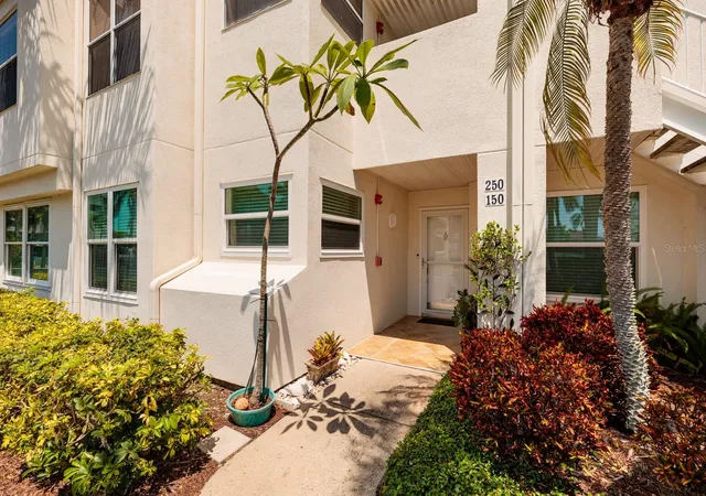 Photo 3 of Condo for sale at 6011 Bahia Del Mar Blvd #150, Saint Petersburg, FL 33715 | MLS# TB8557772 | Listing updated on 2026-10-22