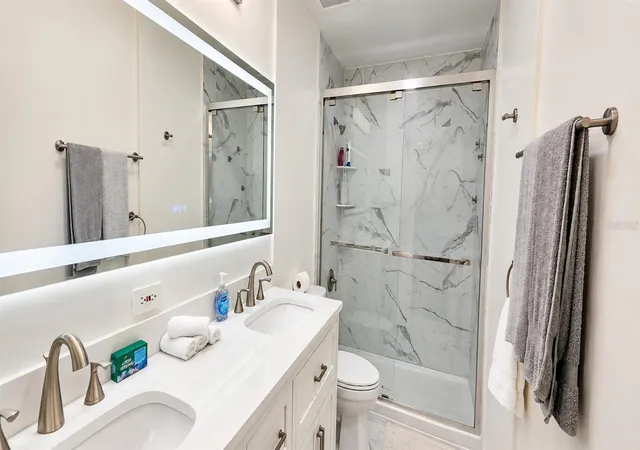 Photo 4 of House for sale at 8090 50th Avenue N #8092, Saint Petersburg, FL 33709 | MLS# TB8557780 | Listing updated on 2026-10-19