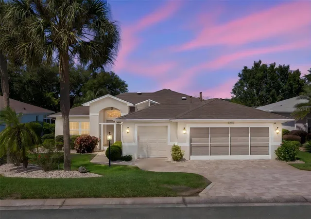 Photo 1 of Single family home for sale at 21411 Royal Troon Dr, Leesburg, FL 34748 | MLS# G5119027 | Listing updated on 2026-10-17