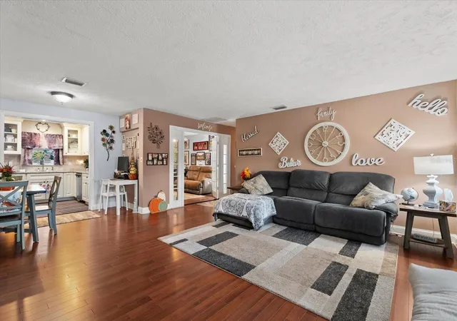 Photo 2 of Single family home for sale at 2212 Clark Ave, Bradenton, FL 34207 | MLS# A4709474 | Listing updated on 2026-10-22