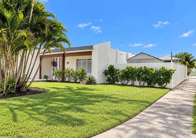Photo 1 of Single family home for sale at 8b Madre Perla Dorado Del Mar, Dorado, PR 00646 | MLS# PR9124957 | Listing updated on 2026-10-23