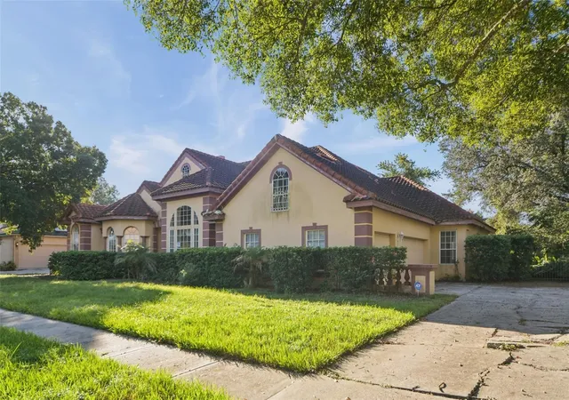 Photo 2 of Single family home for sale at 7608 San Remo Pl, Orlando, FL 32835 | MLS# O6449683 | Listing updated on 2026-10-20