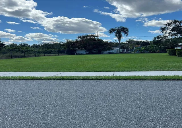 Photo 1 of Land for sale at 1116 Courtland St, Orlando, FL 32804 | MLS# O6449684 | Listing updated on 2026-10-19