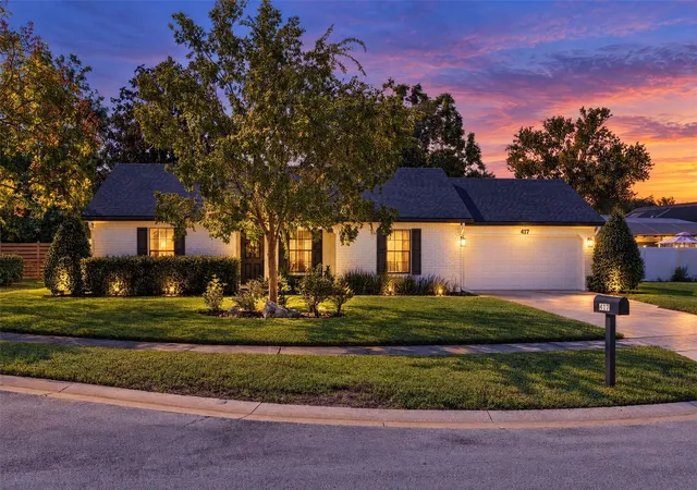 Photo 1 of Single family home for sale at 417 Holly Ct, Winter Springs, FL 32708 | MLS# O6449688 | Listing updated on 2026-10-20