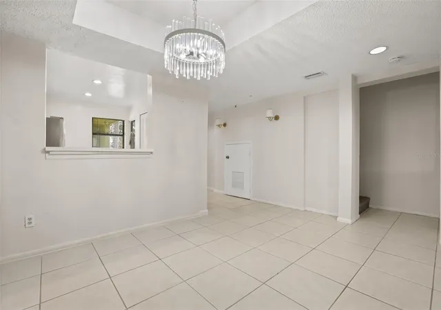 Photo 4 of Condo for sale at 2107 Honour Rd #2107, Orlando, FL 32839 | MLS# O6449690 | Listing updated on 2026-10-17